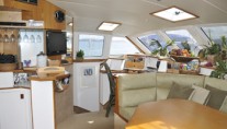Breanker - Salon and Bar